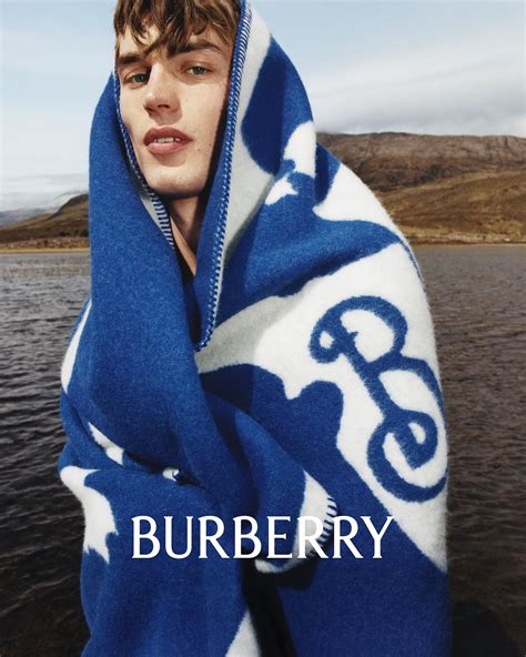 burberry winter campaign